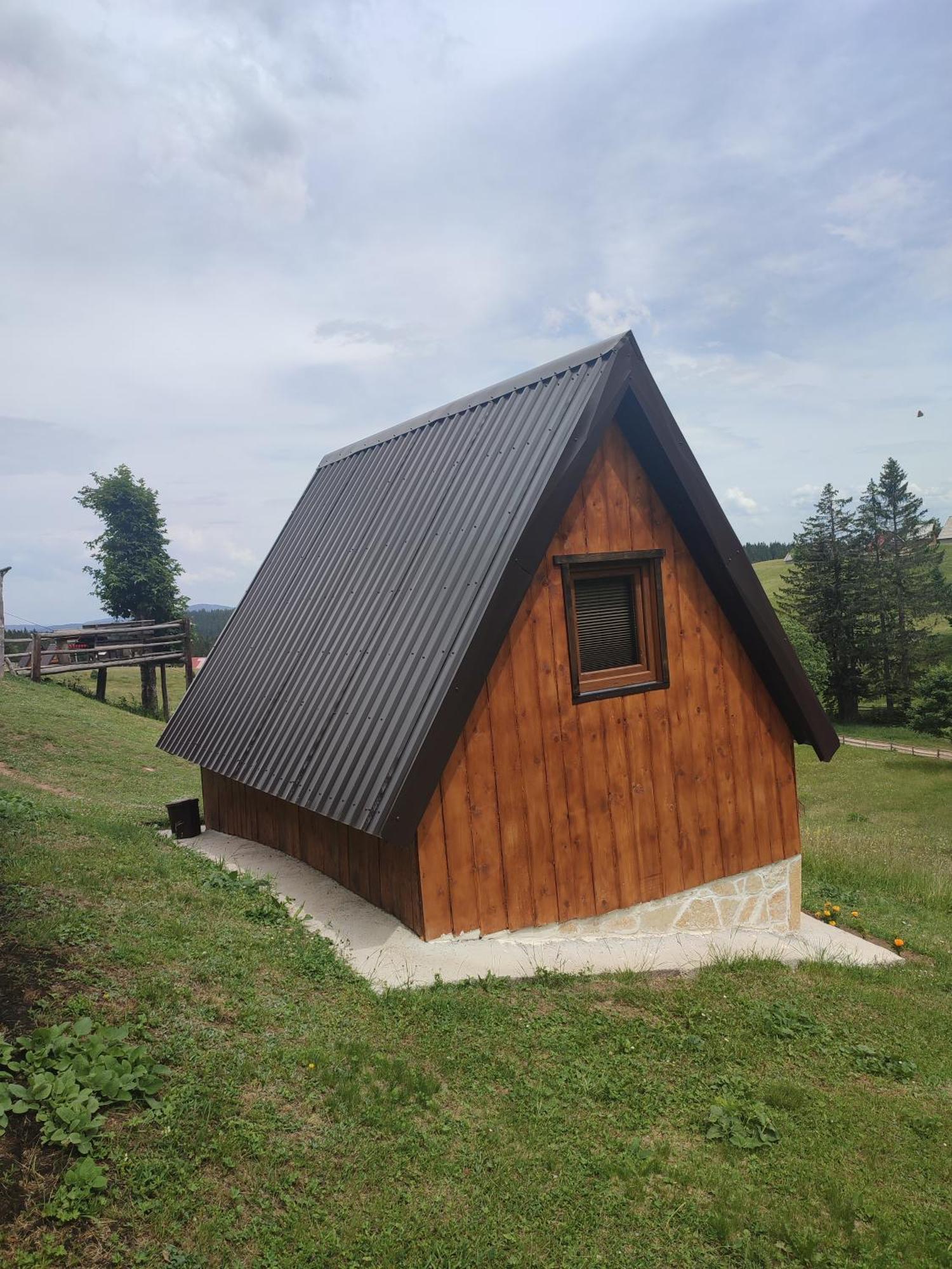 Cottage 1600 Bosaca Nikšić Exteriör bild